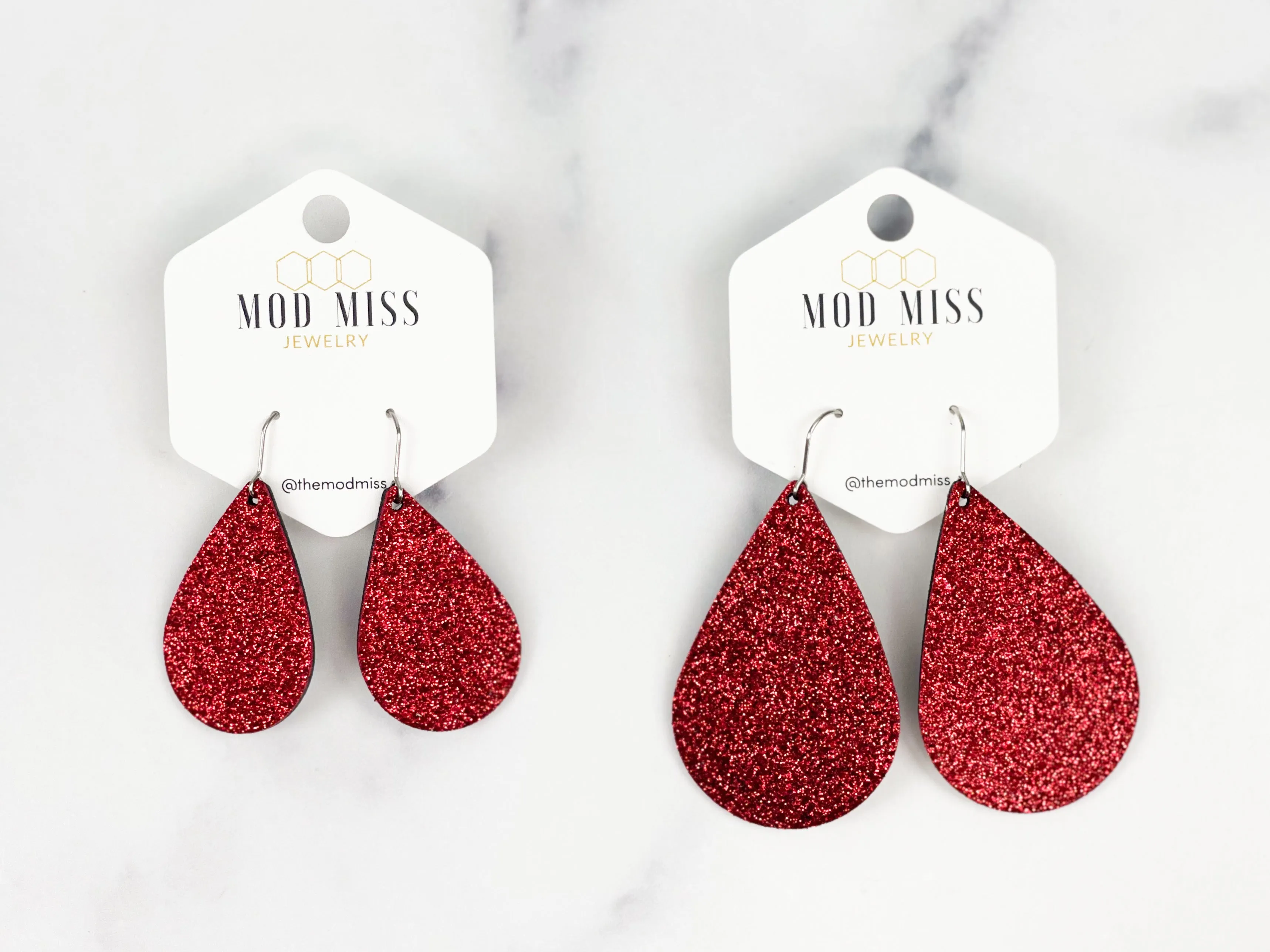 Cork Leather Teardrop Earring Fine Glitter Red