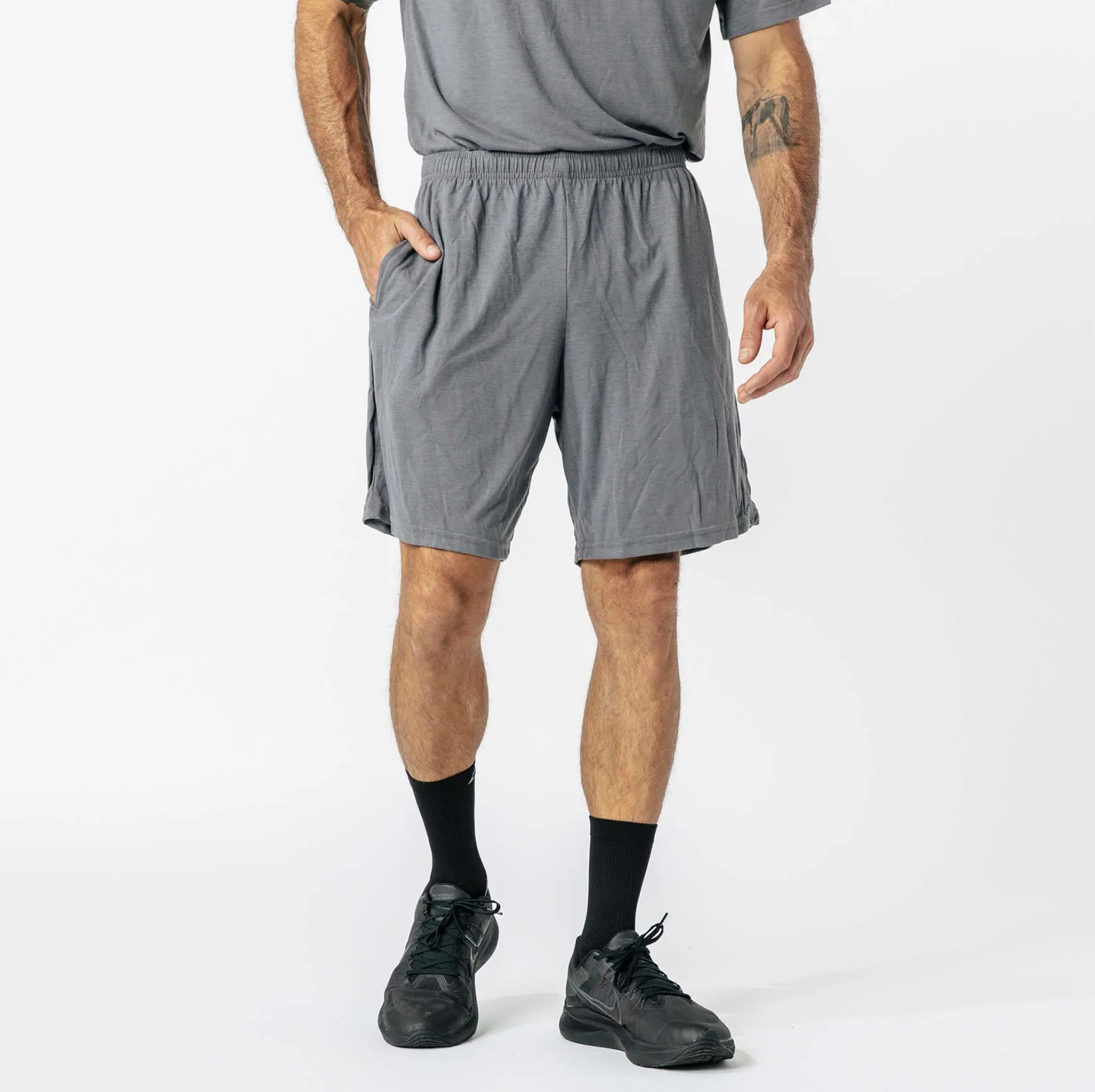 FR PERFORMANCE POCKETED SHORTS