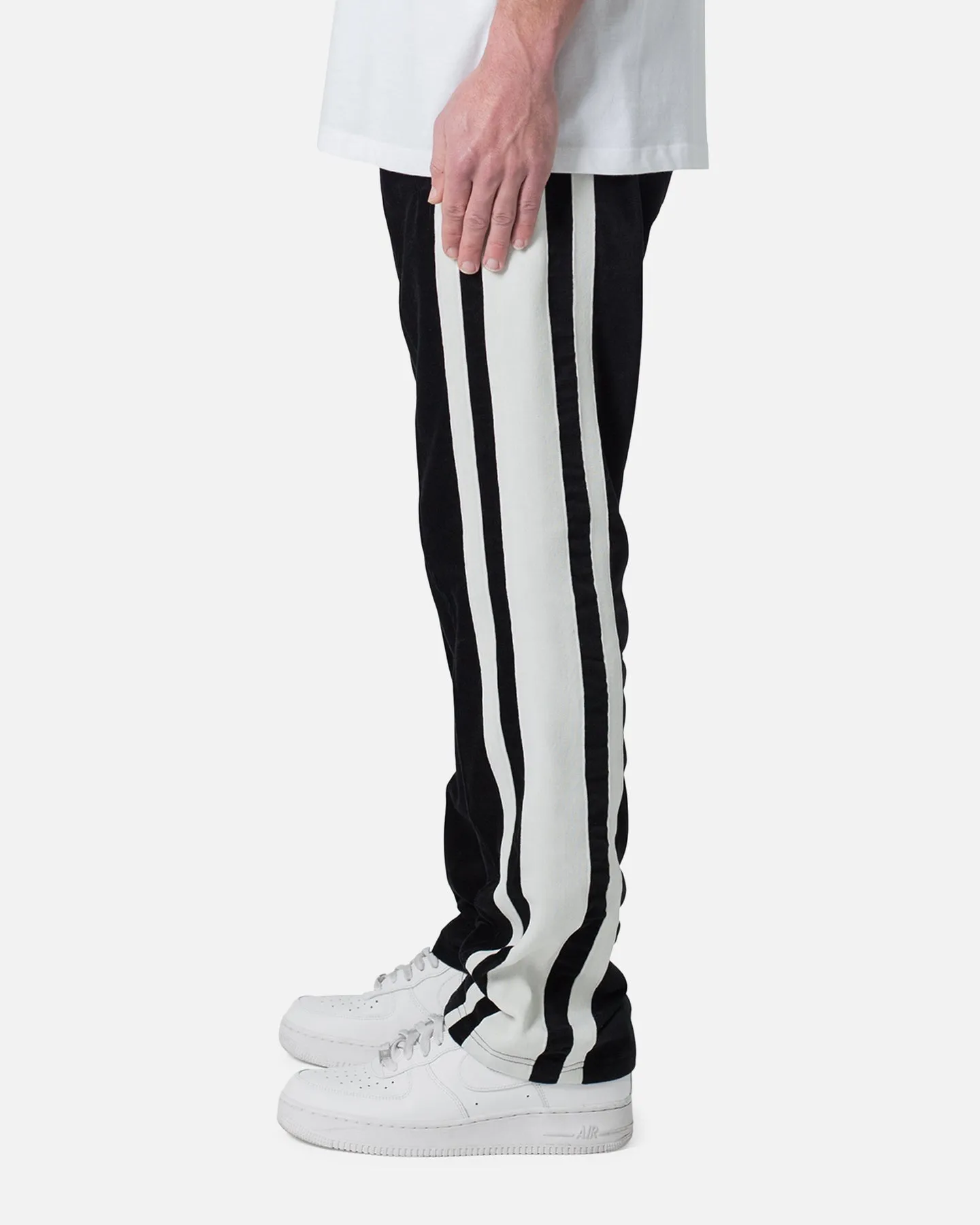 MNML Baggy Velour Trackpants Black